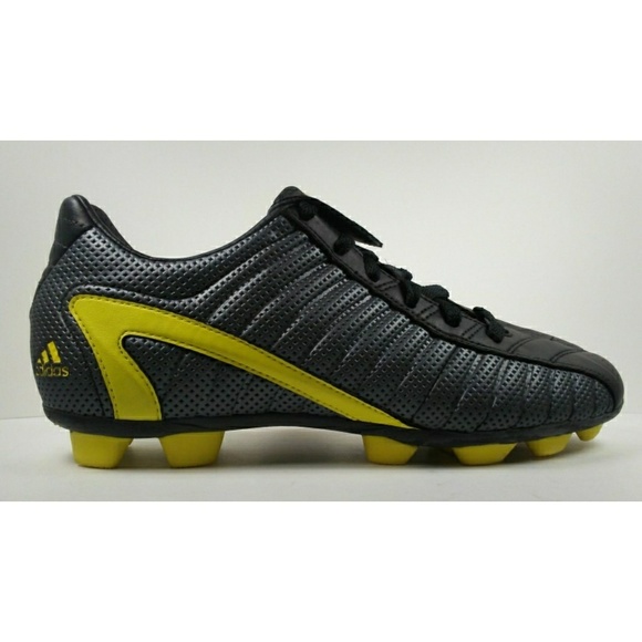black and yellow adidas boots